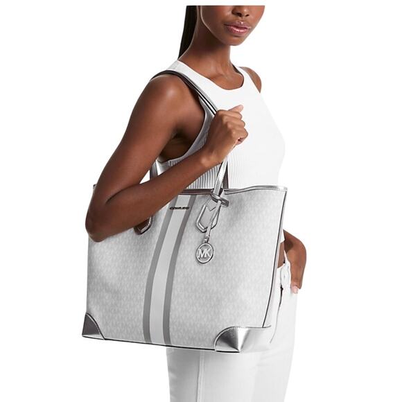 NWT Michael Kors Eva Large Signature Logo Stripe Tote Bag - Picture 1 of 12